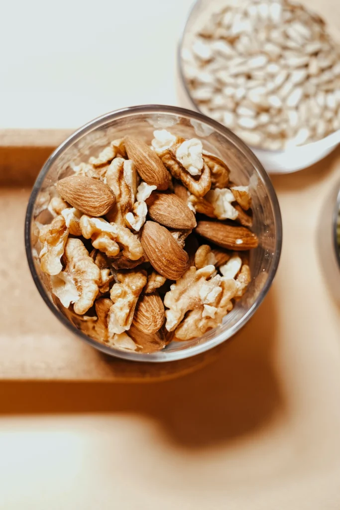 walnuts- dry fruits for healthy weight gain