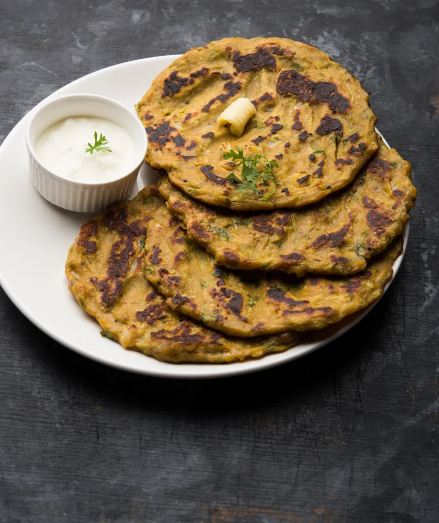 paratha with curd- Indian breakfast 