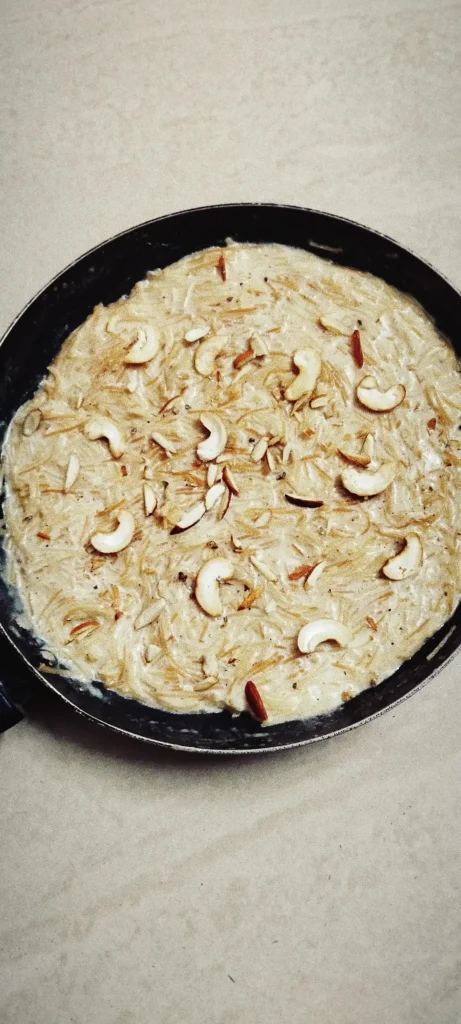 sheer kurma- ramadan dessert recipes for iftar. nutridietrecipes